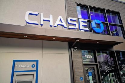 A Chase Bank location is seen from the front